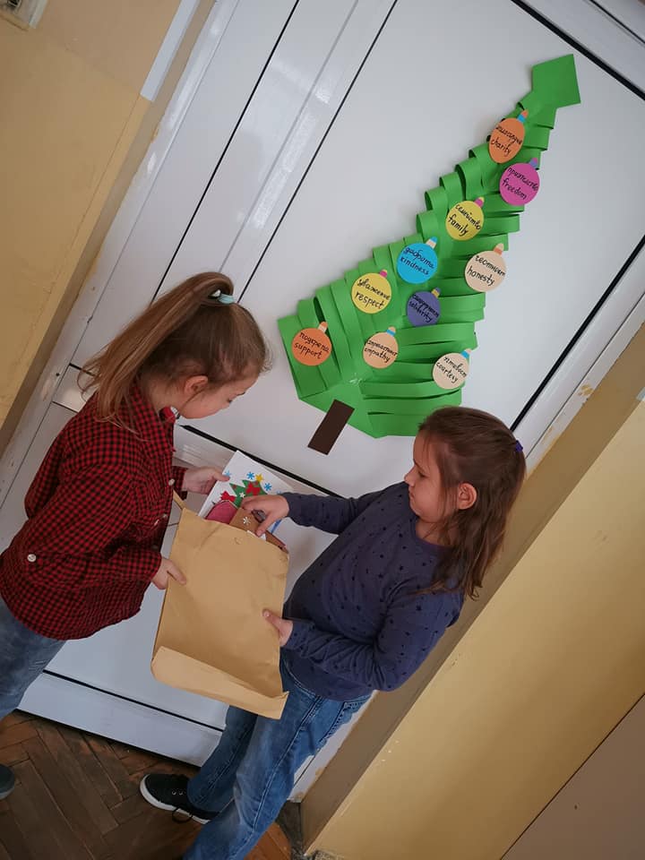Growing up with Values from Storytelling - Bulgaria - December 19 - Month of Family - Receiving Christmas Postcards from partners 3