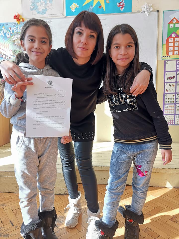 Growing up with Values from Storytelling - Bulgaria - January 20 - Month of Peace - Story
